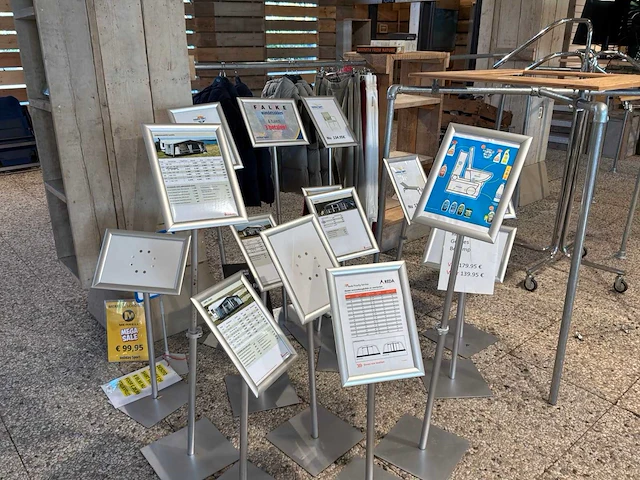 Display (15x) - afbeelding 1 van  3