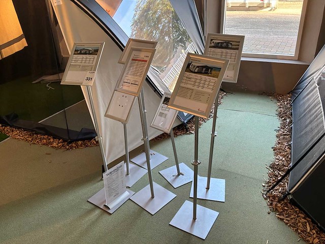 Display (8x) - afbeelding 1 van  3