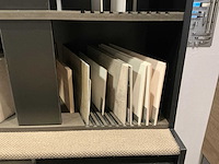 Display kast met inhoud (3x) - afbeelding 8 van  30