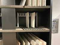 Display kast met inhoud (3x) - afbeelding 9 van  30