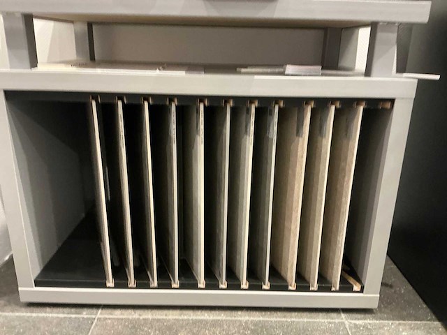 Display kast met inhoud (3x) - afbeelding 19 van  30