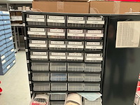 Display met installatie materiaal - afbeelding 5 van  7