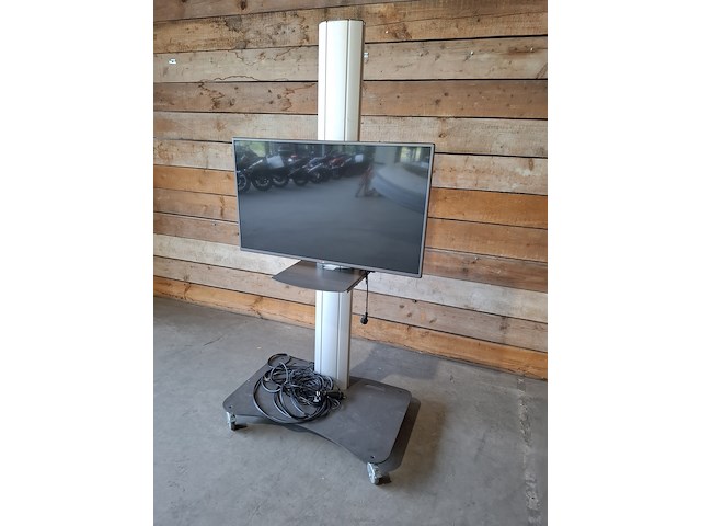 Display met statief, lg, smartmetals, 42ly330c - afbeelding 2 van  6