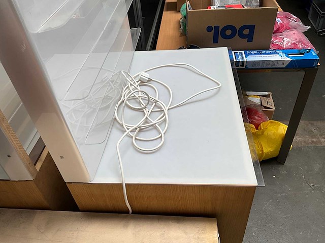 Display meubel (2x) - afbeelding 1 van  2