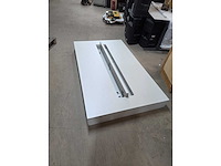 Display podium - afbeelding 1 van  4