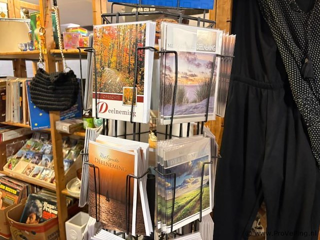 Display-rek inclusief inhoud - diverse kaarten - afbeelding 2 van  6
