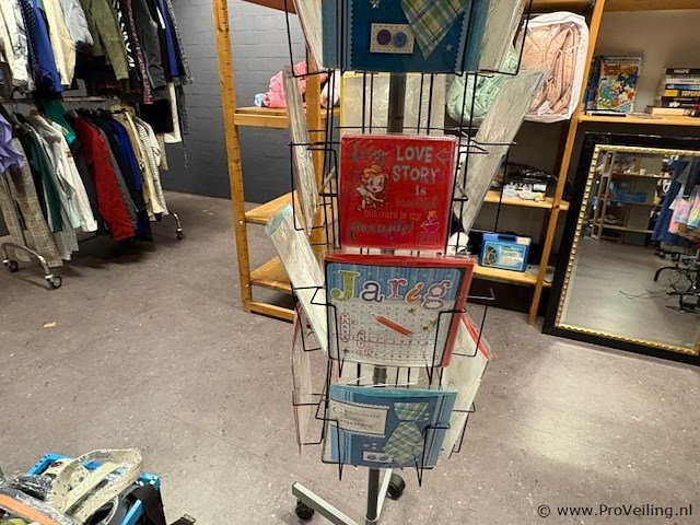 Display-rek inclusief inhoud - diverse kaarten - afbeelding 2 van  5