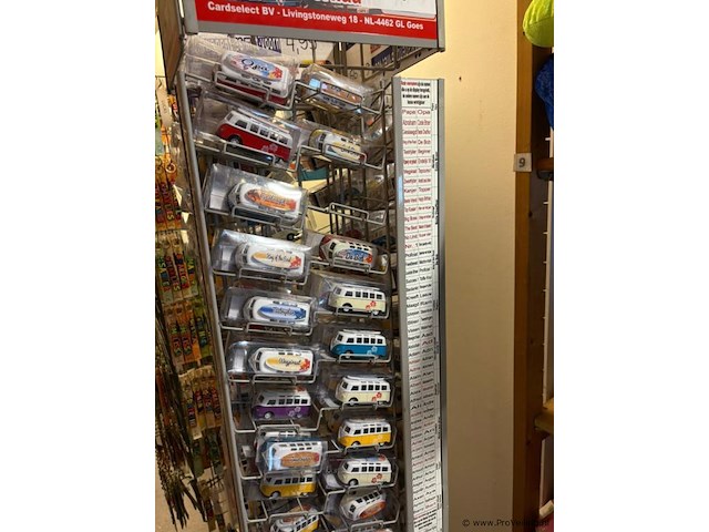 Display-rek inclusief inhoud diverse mini auto's - afbeelding 1 van  9