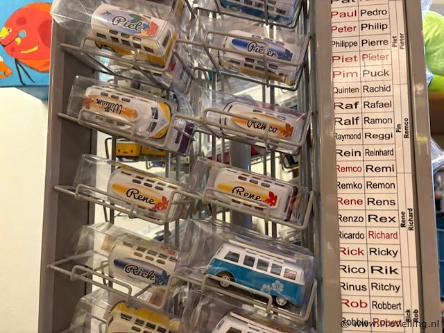 Display-rek inclusief inhoud diverse mini auto's - afbeelding 5 van  9