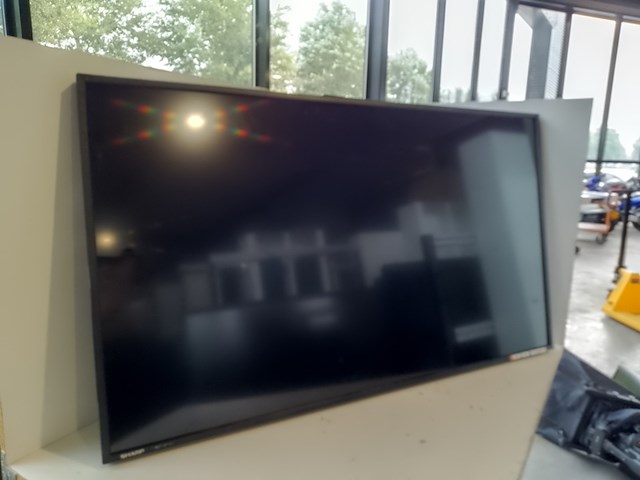 Display, sharp, pn-y555 - afbeelding 1 van  8
