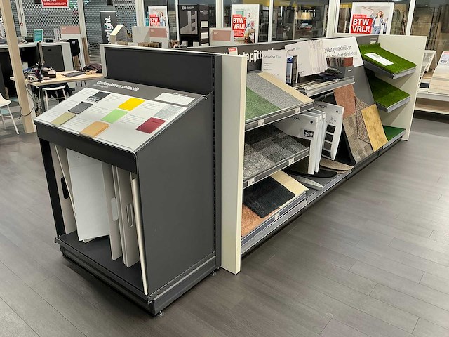 Display winkelstelling - afbeelding 2 van  7