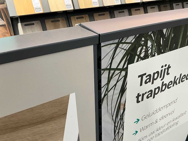 Display winkelstelling - afbeelding 7 van  7