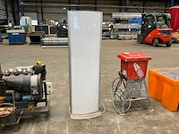 Display / zuil - afbeelding 2 van  2