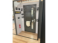 Display - afbeelding 3 van  4