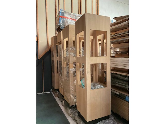 Displaykast eiken fineer 60x60x230 cm (2x) - afbeelding 3 van  3