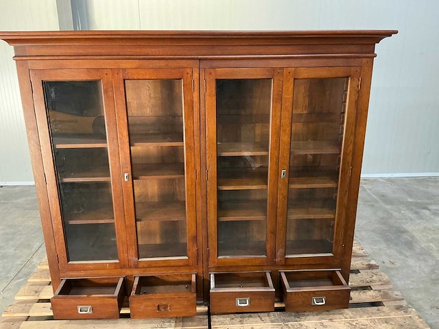 Displaykast of bovenkast 155x191x37,5cm - afbeelding 6 van  6