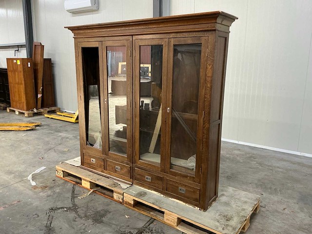 Displaykast of bovenkast 175x191x37,5cm - afbeelding 1 van  2