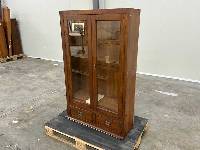 Displaykast of onderkast eiken 145x88x30,5cm - afbeelding 1 van  4