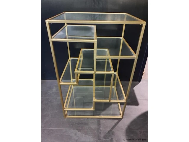 Displaykast v.v. goudkleurig metalen frame en glazen planken - afbeelding 2 van  3