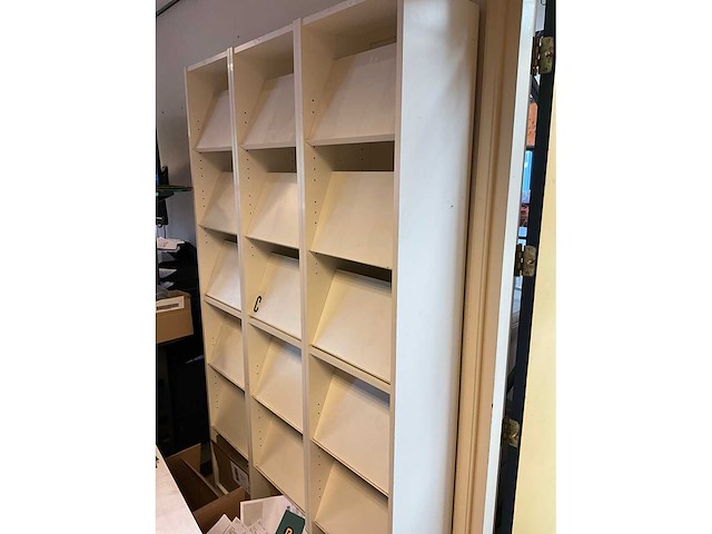Displaykasten 40/80x28x202cm (7x) - afbeelding 3 van  4