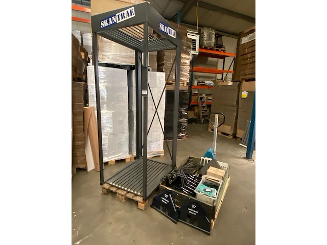 Displayrack voor deuren en deursteunen - afbeelding 1 van  5
