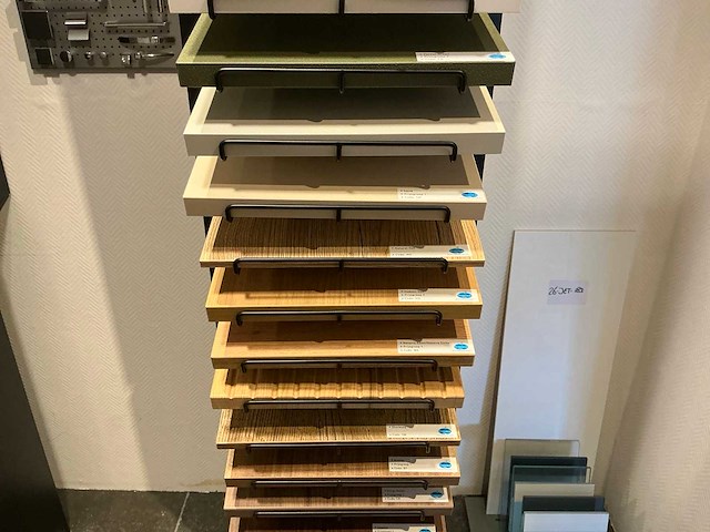 Displayrek thebalux - afbeelding 4 van  9