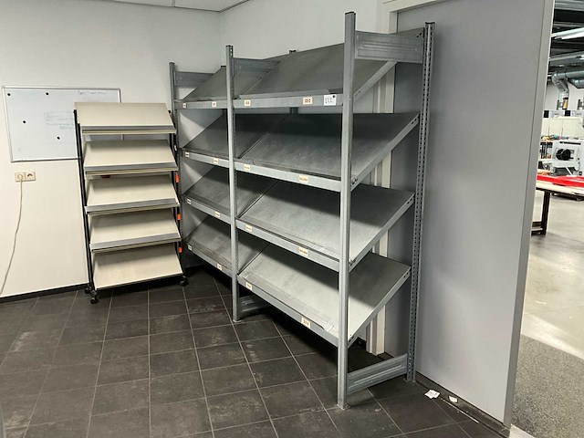 Displayrek - afbeelding 1 van  3