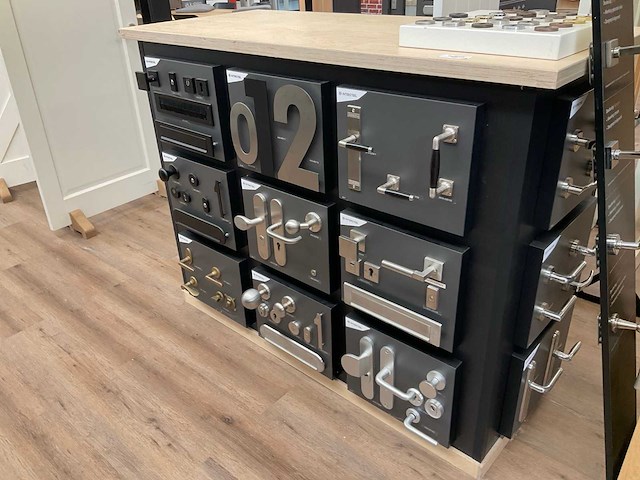 Displays (2x) - afbeelding 2 van  4