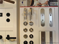 Displays en monsterborden - afbeelding 10 van  24