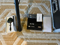 Displayten interactive demo unit 32” monitor - afbeelding 2 van  7