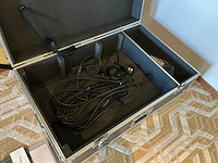 Displayten interactive demo unit 32” monitor - afbeelding 3 van  7