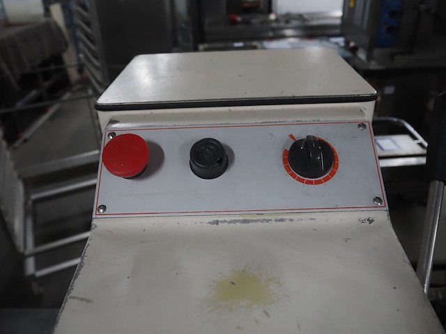 Dito sama - afbeelding 6 van  9