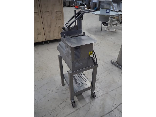 Dito sama - afbeelding 7 van  12