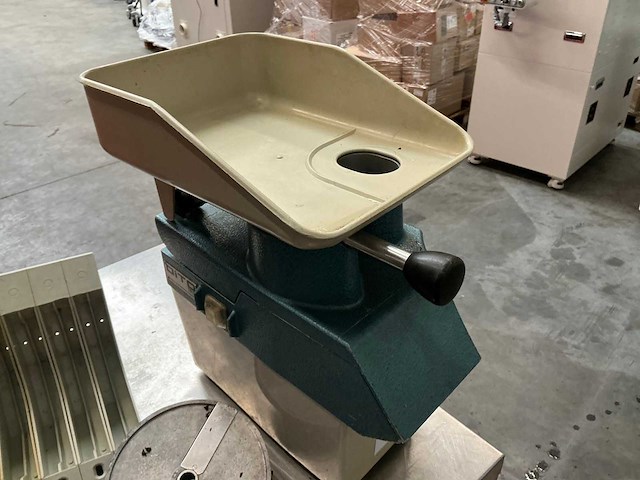 Dito tr21 groente snijmachine - afbeelding 6 van  9