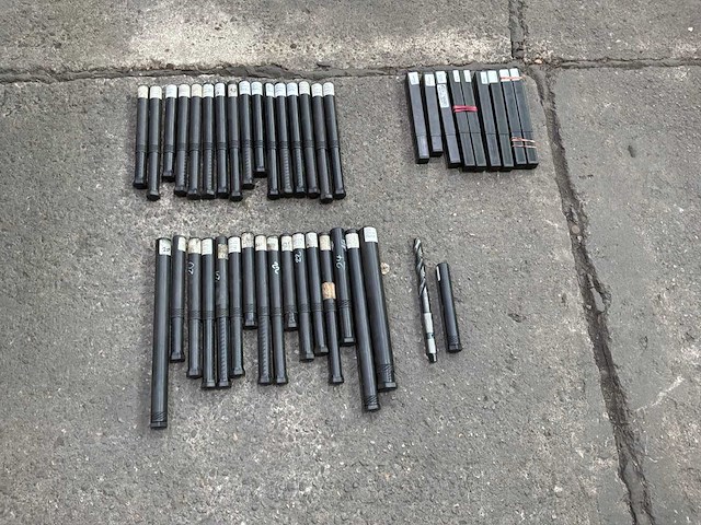 Dittmann en nenok diverse morseconusboren (42x) - afbeelding 10 van  17