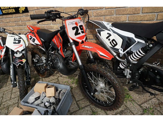 Divers - cross - kinder crossers - motorfiets - afbeelding 19 van  19