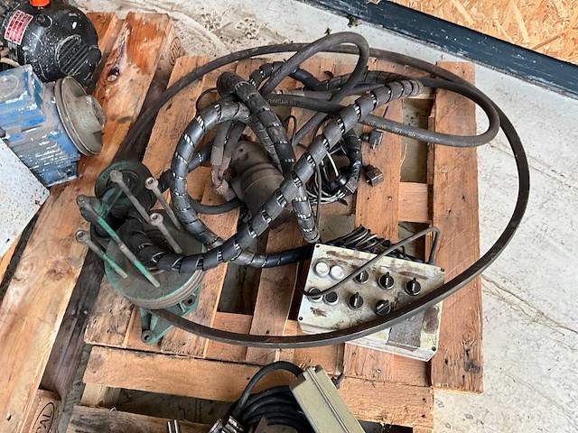 Divers aandrijvingsapparatuur - afbeelding 4 van  10