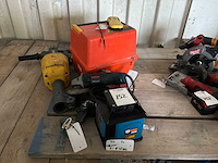 Divers aannemersmateriaal (7x) - afbeelding 11 van  18