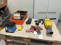 Divers aannemersmateriaal (7x) - afbeelding 12 van  18