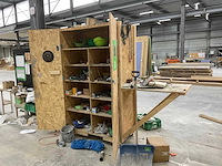 Divers aannemersmateriaal - afbeelding 4 van  10