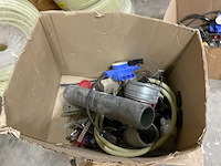 Divers aannemersmateriaal - afbeelding 2 van  36