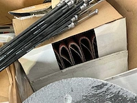 Divers aannemersmateriaal - afbeelding 6 van  11