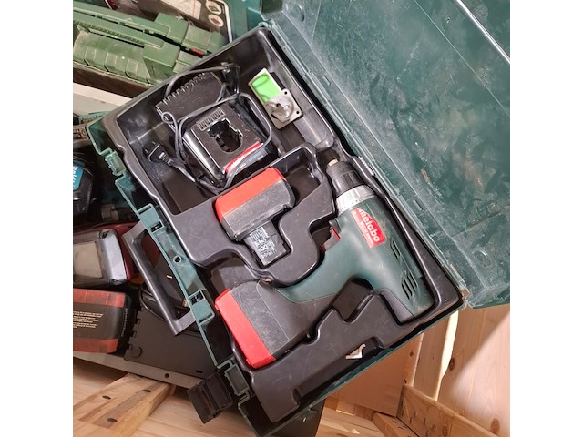 Divers accu gereedschap, o.a. metabo, makita - afbeelding 13 van  14