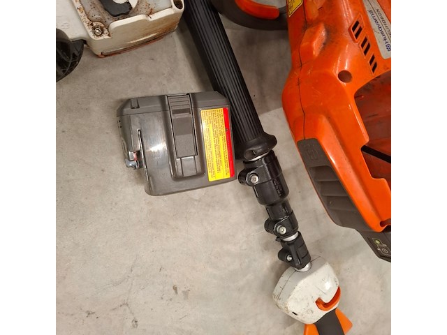 Divers accu tuingereedschap, stihl en husqvarna - afbeelding 10 van  15