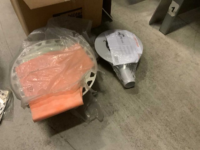Divers afvoermateriaal - afbeelding 4 van  5
