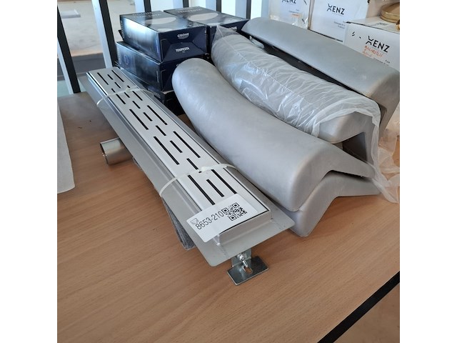 Divers badkamer toebehoren - afbeelding 2 van  7