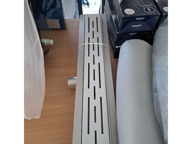 Divers badkamer toebehoren - afbeelding 3 van  7