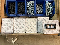 Divers bevestigingsmateriaal - afbeelding 4 van  6