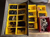 Divers bevestigingsmateriaal - afbeelding 1 van  7