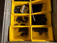Divers bevestigingsmateriaal - afbeelding 3 van  7